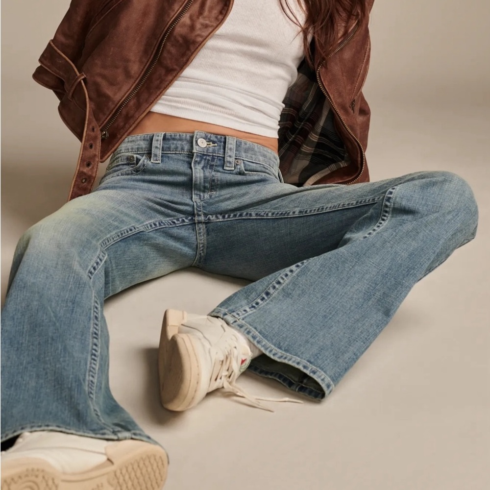 Lucky Brand Low Rise Flare Jeans